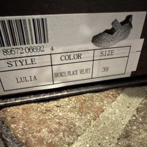 New Bernie Mev Lulia Wedge Mary Jane Shoes Size 39 EU US8 Bronze/Black Velvet - Picture 2 of 12